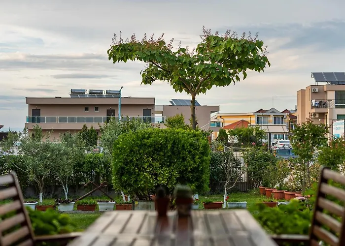 樱桃别墅旅馆 招待所 2*