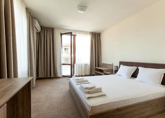 Cherry Къща за гости 2*