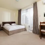 樱桃别墅旅馆