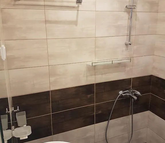 Cherry בית הארחה